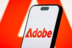 ادوبی به استفاده غیرمجاز از آثار نویسندگان در آموزش هوش مصنوعی متهم شد