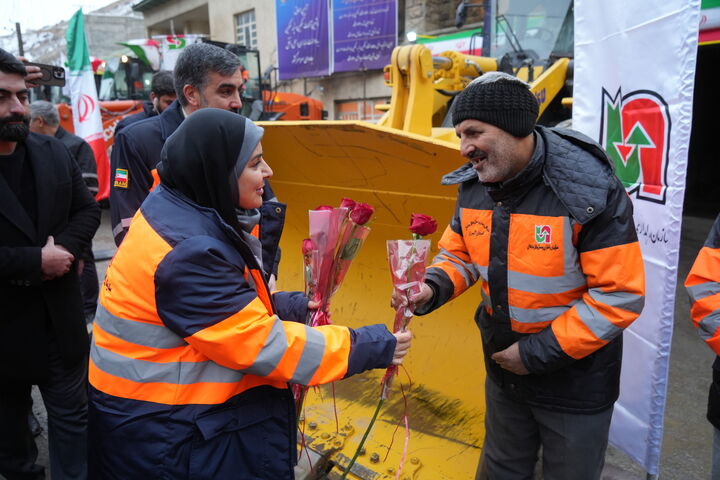 اطلاع نگاشت| شهرک ۲۰۵ هکتاری نهضت ملی مسکن سمنان راهداران در خط مقدم خدمترسانی به مردم هستند/سختی کار راهداران پیگیری میشود