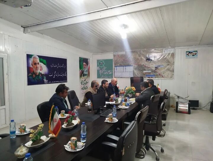 تاکید مدیرکل راه و شهرسازی بر تسریع ساخت بزرگراه محور زاهدان–خاش در نشست با پیمانکاران و مشاوران تاکید مدیرکل راه و شهرسازی بر تسریع ساخت بزرگراه محور زاهدان–خاش در نشست با پیمانکاران و مشاوران