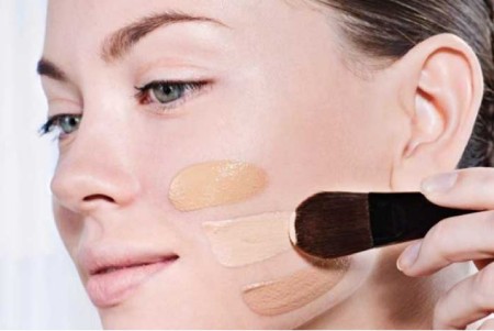 کرم پودر بدون چربی برای پوست چرب