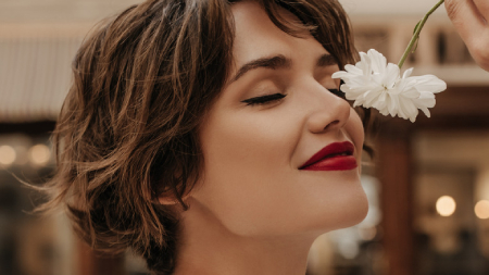 رژ لب مناسب برای لب‌های خشک