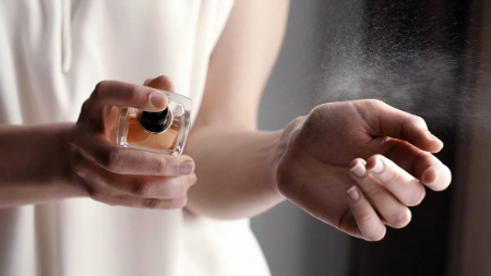 ترفندهای جلوگیری از محو شدن عطر