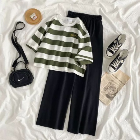 ست های لباس های اورسایز دخترانه