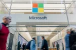 مایکروسافت با استفاده از هوش مصنوعی و اخراج کارمندان ۵۰۰ میلیون دلار صرفه‌جویی کرده است