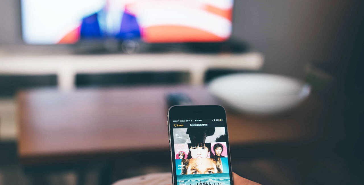 میان سنت و مدرنیته؛ رسانه ملی چگونه مخاطب جوان را از دست داد؟/ از فیلترینگ تا فقر خلاقیت؛ دلایل فاصله گرفتن نسل جدید از رسانه رسمی میان سنت و مدرنیته؛ رسانه ملی چگونه مخاطب جوان را از دست داد؟/ از فیلترینگ تا فقر خلاقیت؛ دلایل فاصله گرفتن نسل جدید از رسانه رسمی