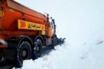 ویدئو| برفروبی و نمک‌پاشی محور کمیجان - ساروق استان مرکزی