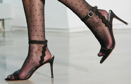 نکاتی برای پوشیدن صندل با جوراب