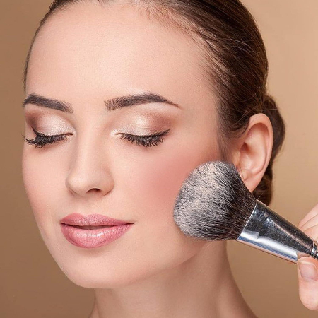 اشتباهات رایج در استفاده از رژگونه