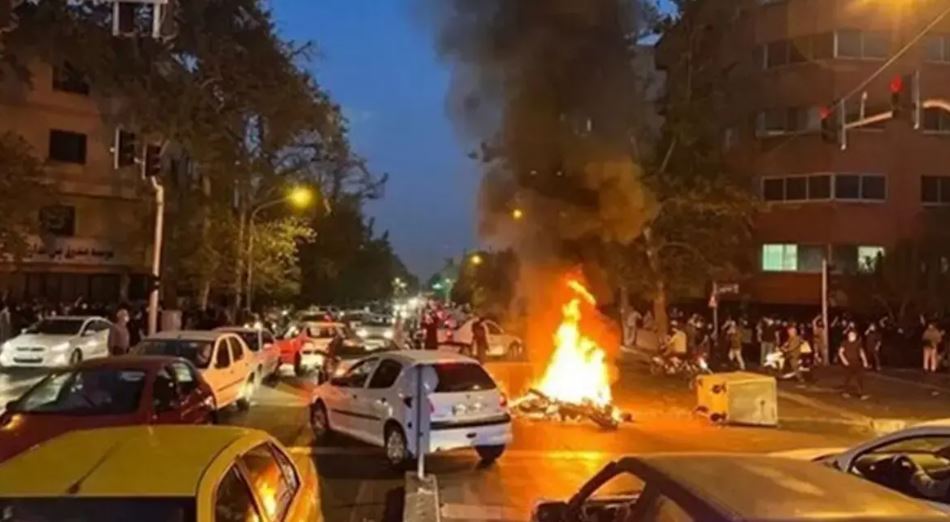 اظهارات تکان دهنده وزیر خزانه‌داری آمریکا درمورد علت گرانی دلار در ایران