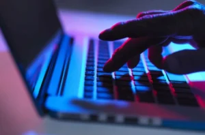 هشدار محققان: بات‌ها در شبکه‌های اجتماعی می‌توانند افکار عمومی را فریب دهند