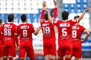 اعتراض پرسپولیس به اعلام قهرمانی زودهنگام استقلال!