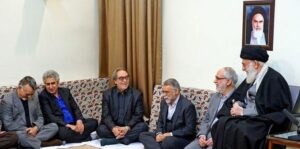 «اگر گوش کنند»؛ از روایت هوشنگ توکلی تا انتقادهای آقای کارگردان