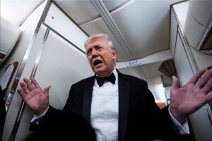 توییت جدید ترامپ درباره معامله ۱۰۰ درصدی با ایران