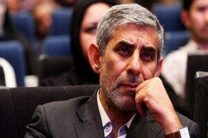 حمید حسام: حضور مردم در خیابان‌ها یک رستاخیز است