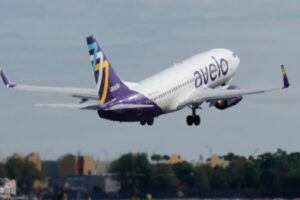 شرکت‌های هواپیمایی کمک ۲.۵ میلیارد دلاری از دولت ترامپ درخواست کردند