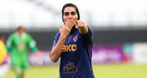 ماجرای مصادره اموال زهرا قنبری کاپیتان تیم ملی فوتبال زنان چه بود؟