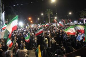 پنجاه‌وسومین شب خون‌خواهی؛ موج همبستگی در گلستان ادامه دارد