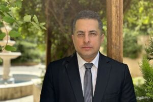 پیام یک حقوقدان به معاون ترامپ درمورد جنایات جنگی و لزوم برکناری ترامپ