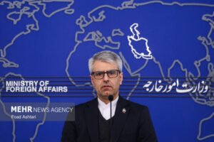 بقایی: آن که از آشوب نردبان می‌سازد، خود نخستین زندانی آشوب خواهد شد