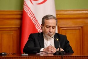 عراقچی: همسایگان در اولویت ما هستند