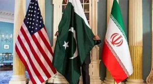 تاریخ و جزئیات دور سوم مذاکرات ایران و آمریکا / اسکندر مومنی به پاکستان می‌رود