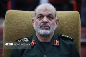 سردار احمد وحیدی به سمت فرمانده کل سپاه پاسداران منصوب شد