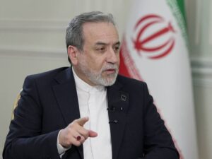 عراقچی: دیپلماسی و میدان در هماهنگی و همبستگی با یکدیگر حرکت می‌کنند